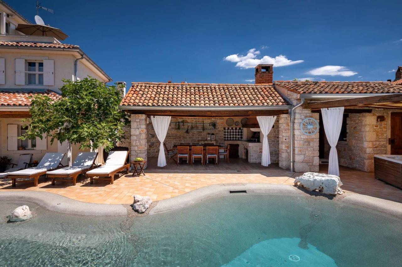 Family Villa Elizabeta With Pool In Umag Cepljani Εξωτερικό φωτογραφία